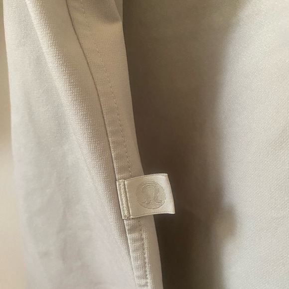 Lululemon Airing Easy Long Sleeve Button Up Shirt - Picture 4 of 5